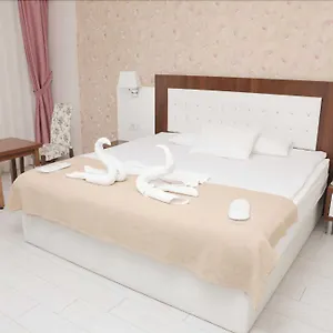 Otel Tralles